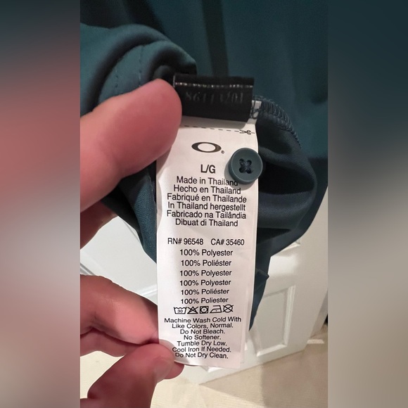 MENS OAKLEY GOLF POLO - Picture 4 of 4